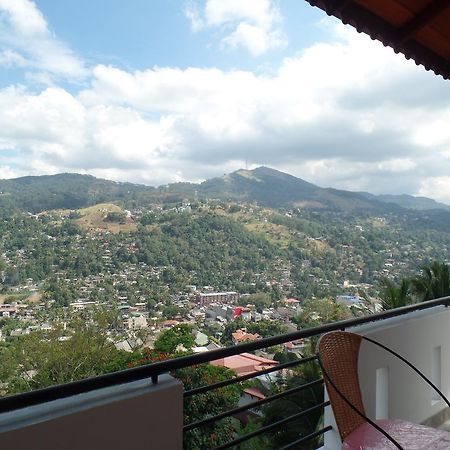 Kandyan Bluestar Villa Esterno foto