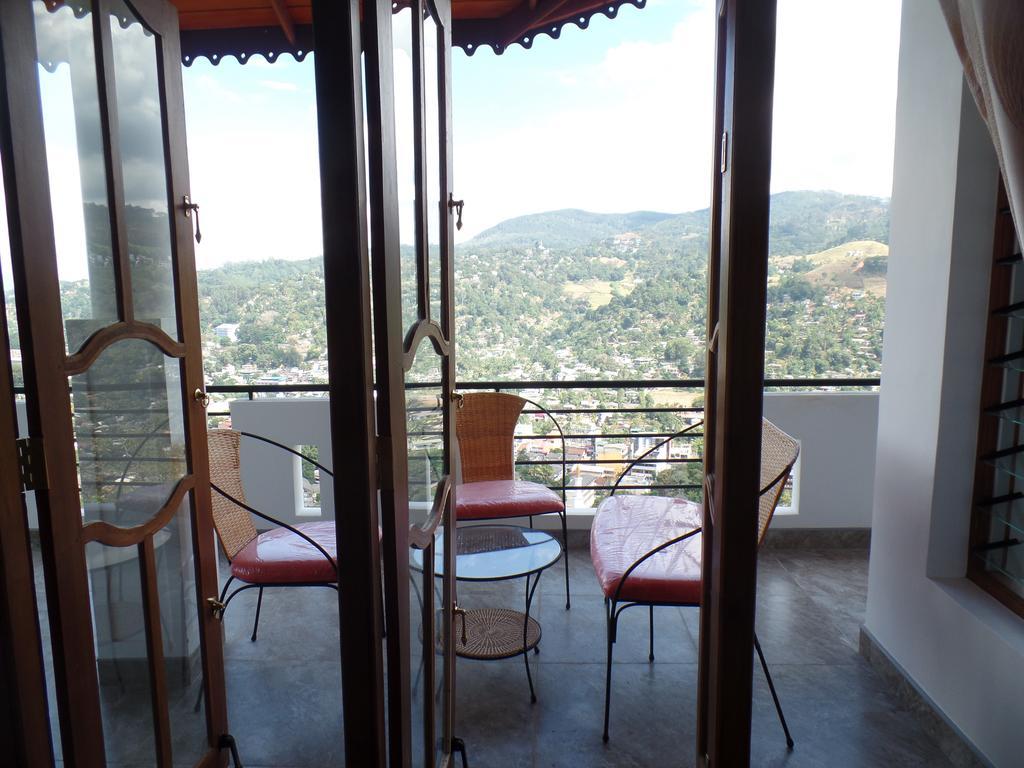 Kandyan Bluestar Villa Esterno foto