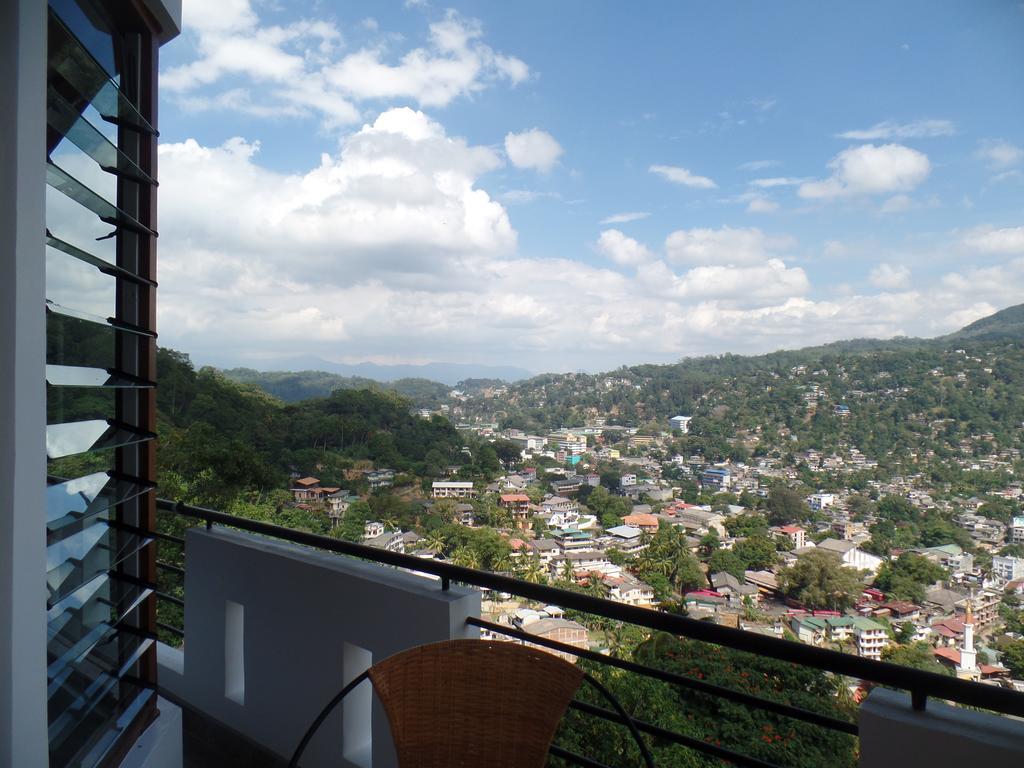 Kandyan Bluestar Villa Esterno foto