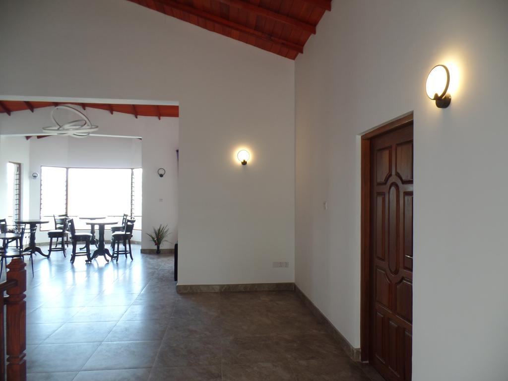 Kandyan Bluestar Villa Esterno foto