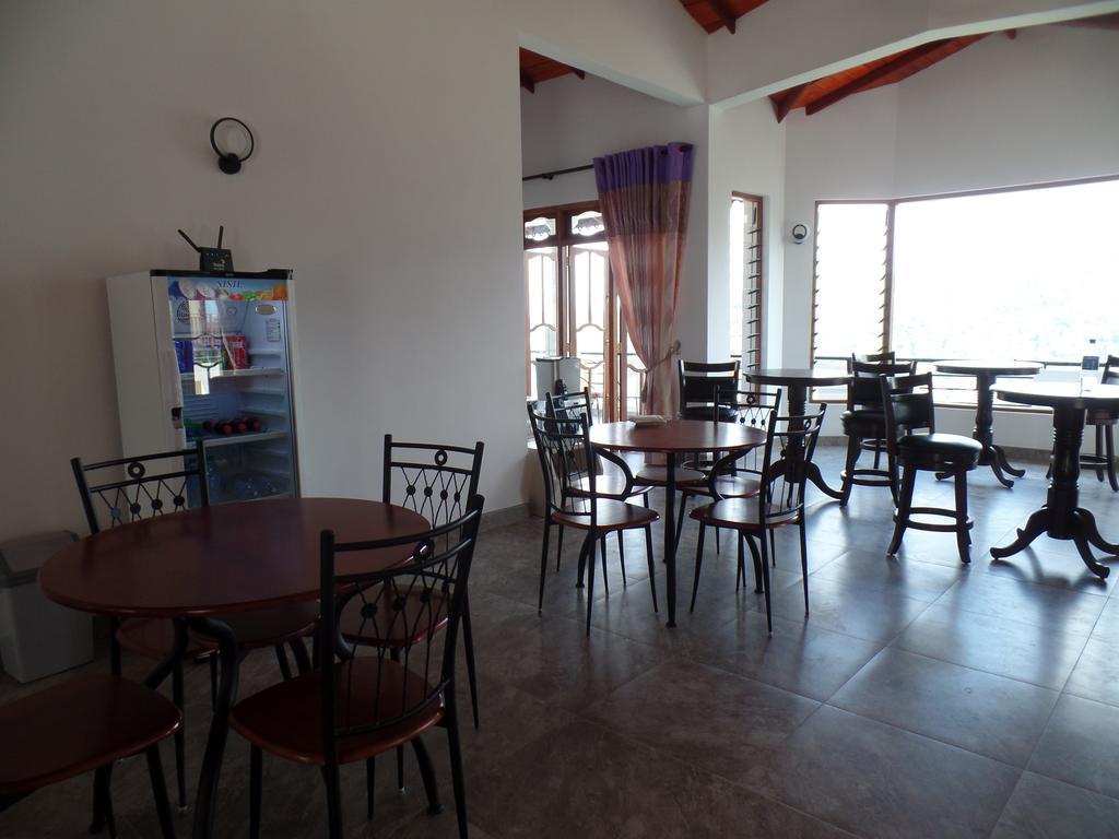 Kandyan Bluestar Villa Esterno foto